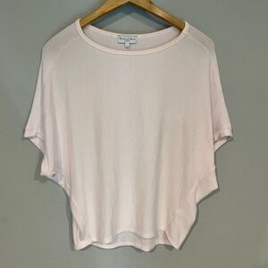 Micheal Stars womans light pink short sleeve super soft top size Small